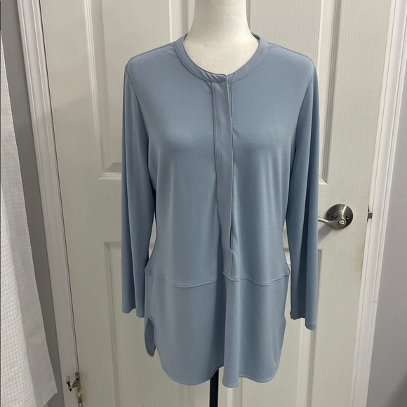 LAUREN Ralph Lauren Women's Light Blue Tunic Blouse Sz L - Picture 1 of 11